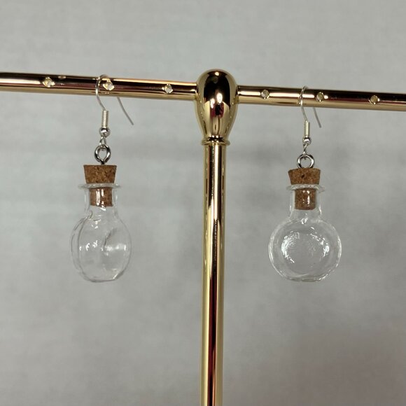 SOLD - Picture 5 of 11